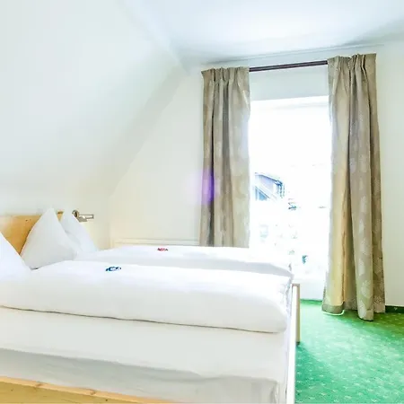 Holiday home Kleine Gartenvilla *